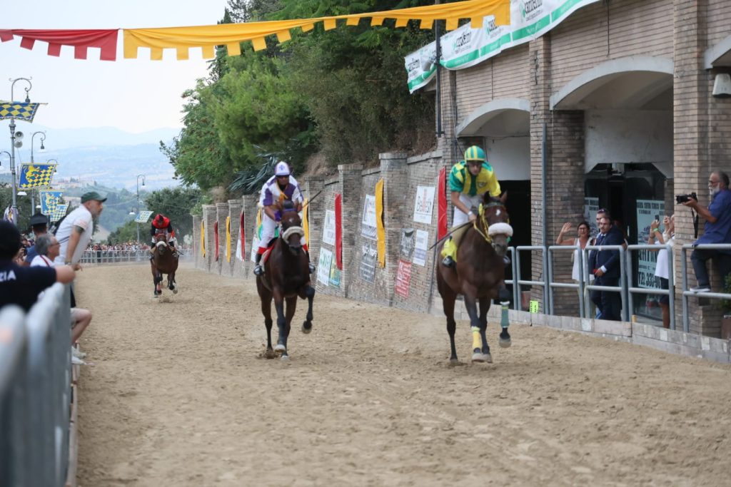 Torre di Palme vince il suo 7° Palio dell’Assunta