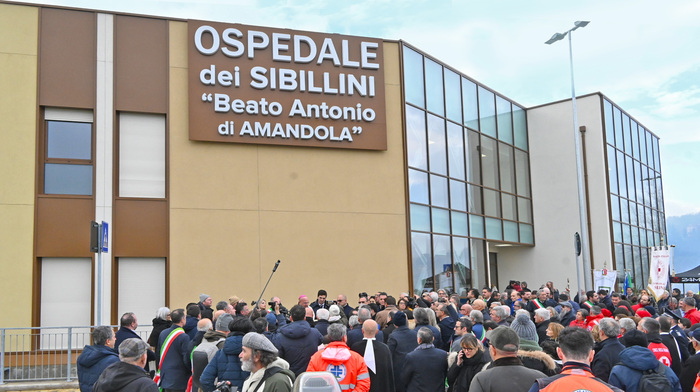 L’ospedale dei Sibillini inaugurato ad Amandola, dal lunedi operativi servizi e ambulatori