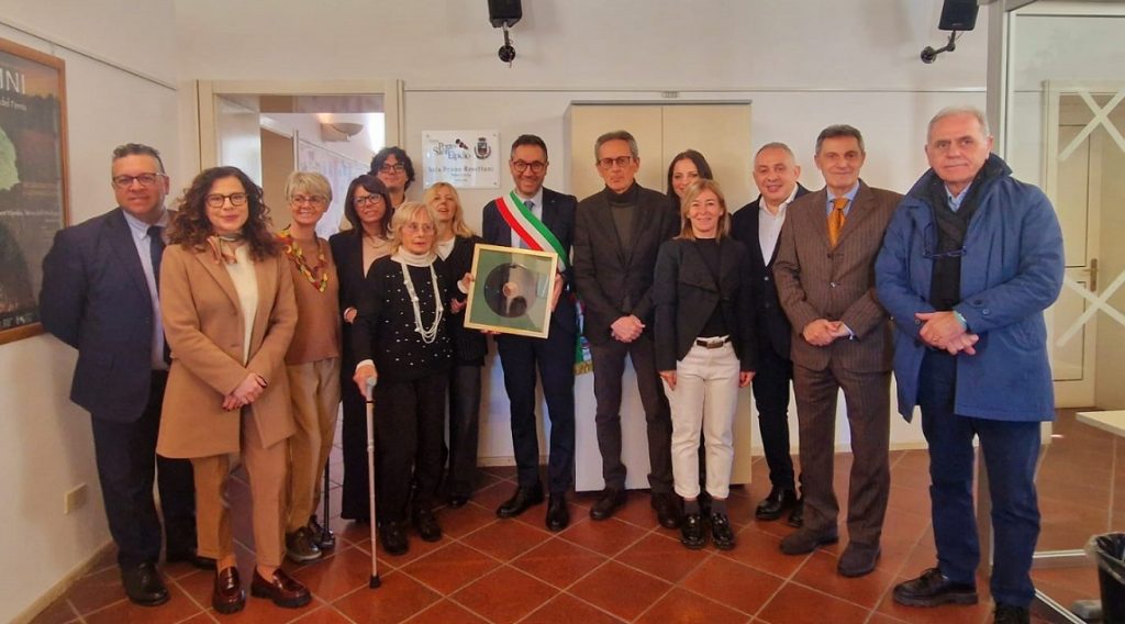 Sala del pianoforte a Villa Murri intitolata a Rosettani